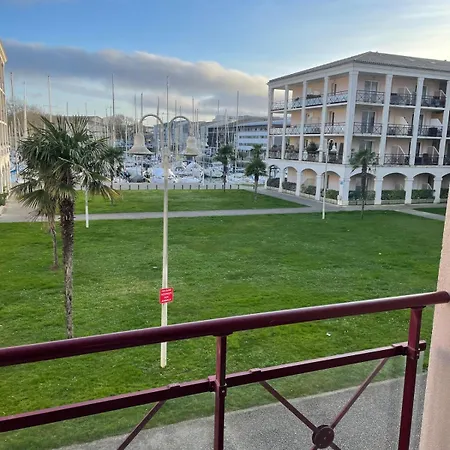 Apartment Agreable Vue Sur Port De Plaisance